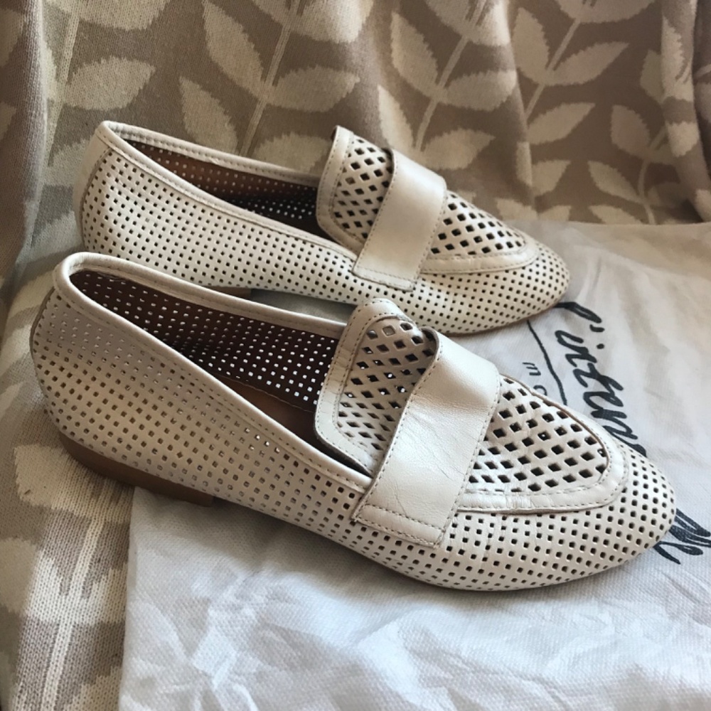 free gift off-white beige flats - Picture 4 of 7